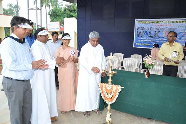 ಕಣ್ಣಿನ ದಾನಕ್ಕೆ ಎಲ್ಲರೂ ಮುಂದಾಗಬೇಕು: ಪಾದರ್ ಕ್ಷೇವಿಯರ್